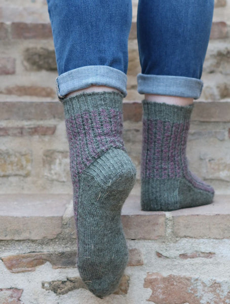 Aloe Sock knitting pattern - digital download with printed option