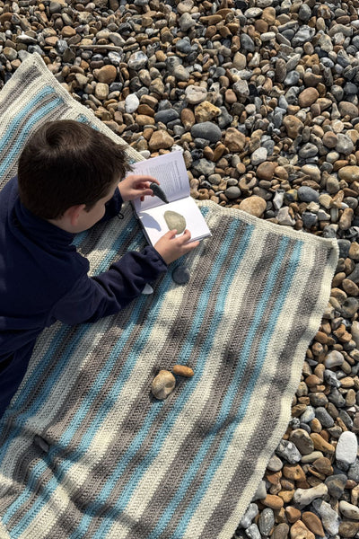 Pebble Spotter Blanket crochet pattern - digital download with printed option